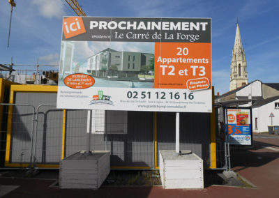 Panneaux long et court terme réalisé par Graphidec à Nantes