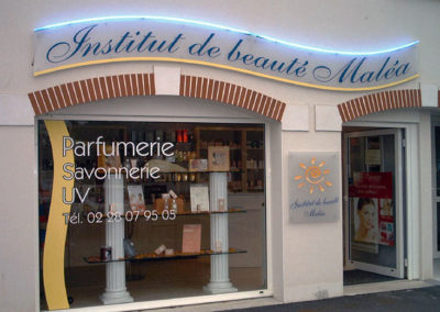 Enseignes lumineuses